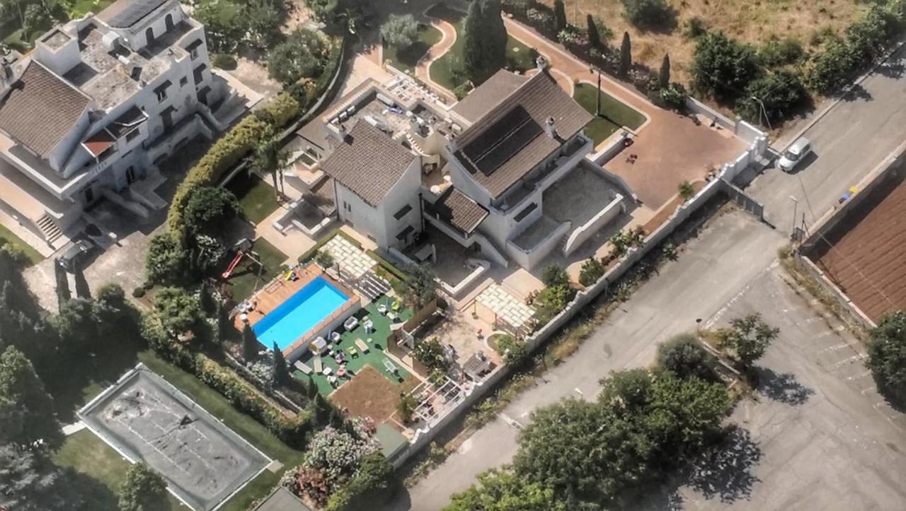 Casa Torre Di Specchio 2 Con Piscina Apartment Bari Exterior photo